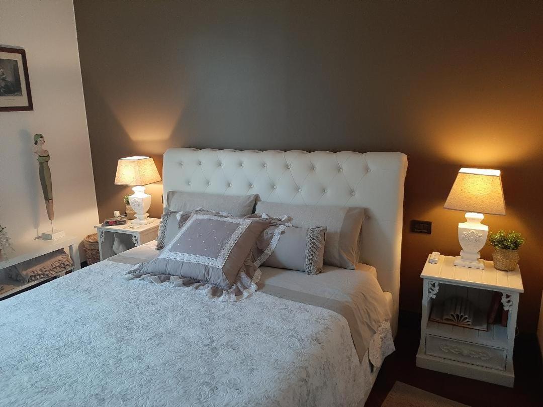 B&B Le Lanterne Casal Palocco Exteriör bild