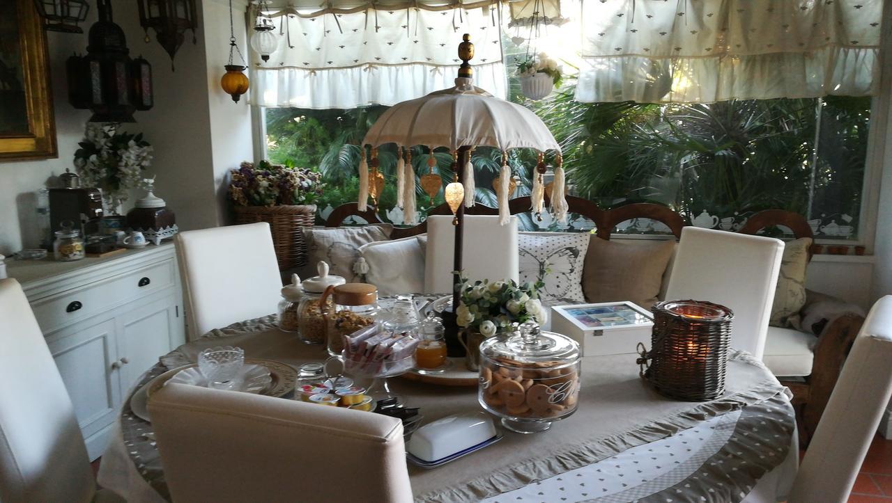 B&B Le Lanterne Casal Palocco Exteriör bild